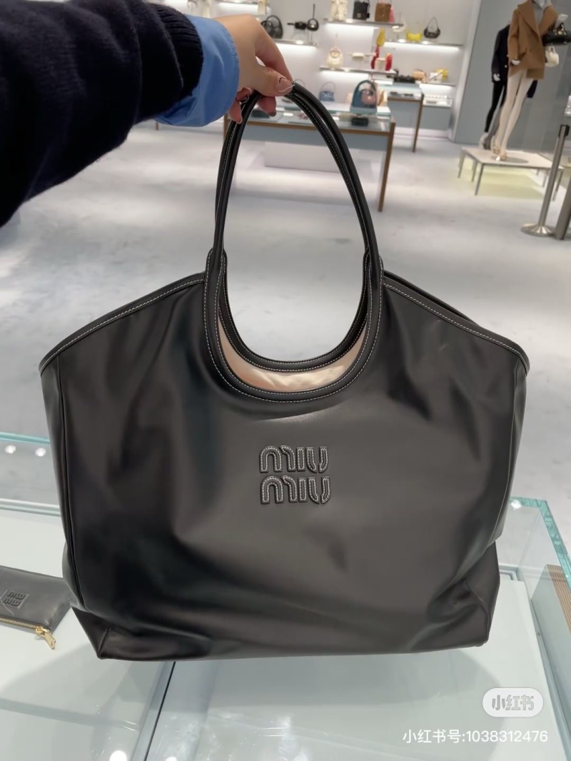 Miu Miu Tote Bags